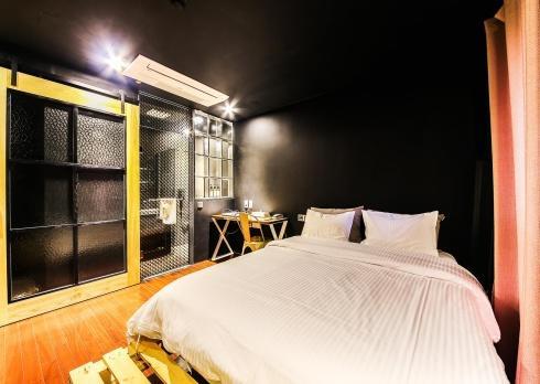Hotel Elephant Shower Jinju Exterior photo