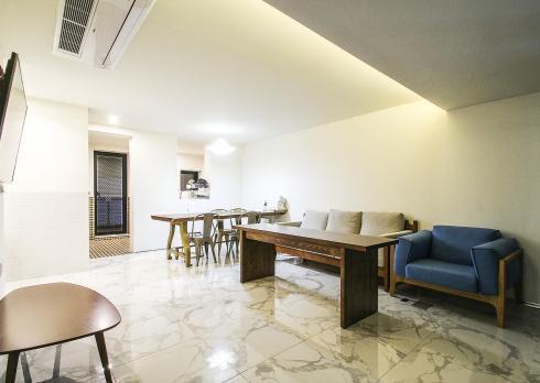Hotel Elephant Shower Jinju Exterior photo